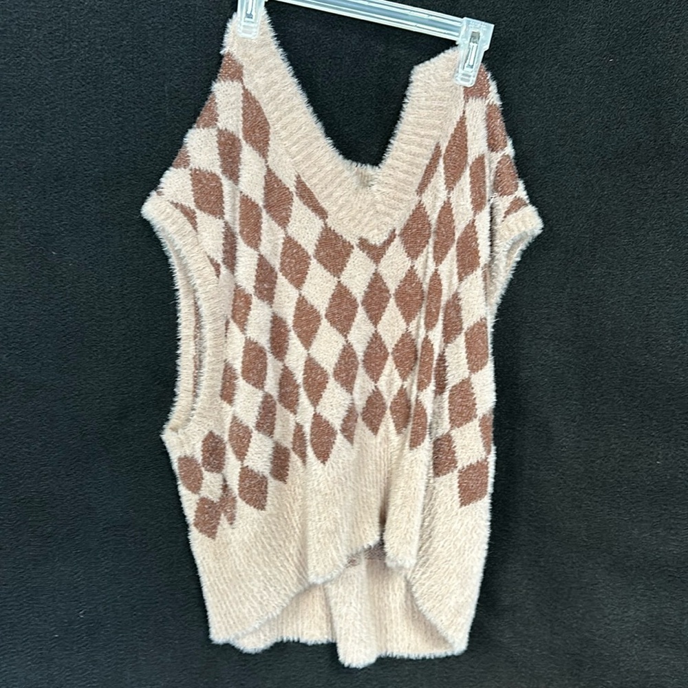 Sweater Vest
